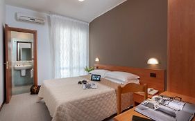 Hotel Pierre Riccione